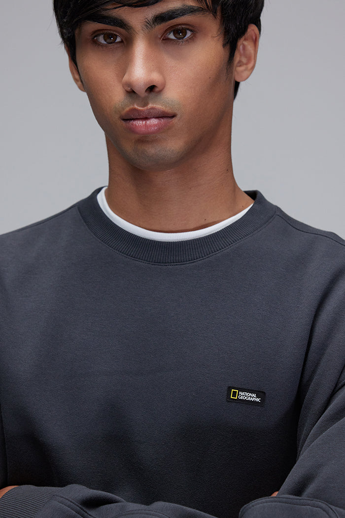 Unisex Regular Fit Signature Sweatshirt